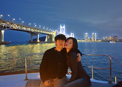 부산 선셋 요트투어 해질녘 노을 감상 연인 데이트 코스